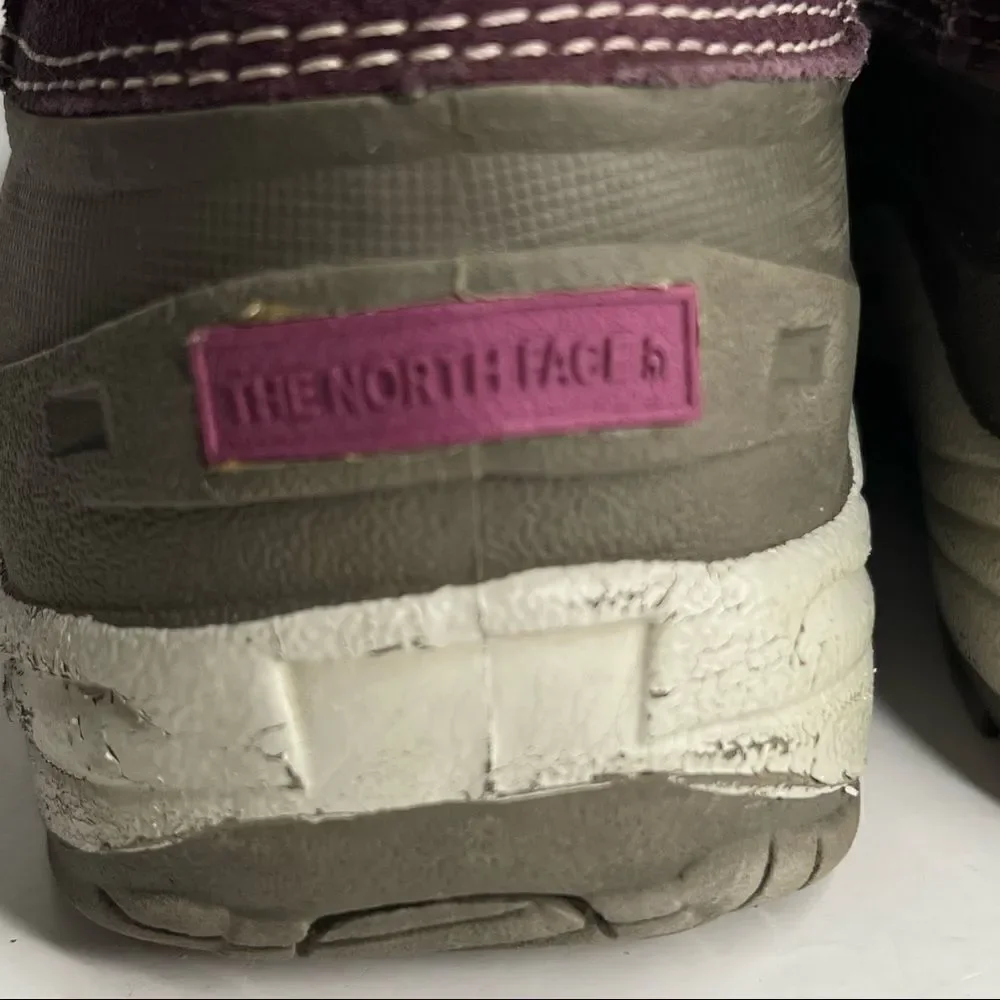 The North Face McMurdo Winter Boots in gray and purple Size 6